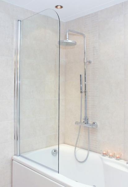 Strømberg Savona 70 badekarsvæg m. svingfunktion - 1520x750 mm Strømberg Savona 70 badekarsvæg m. svingfunktion - 1520x750 mm