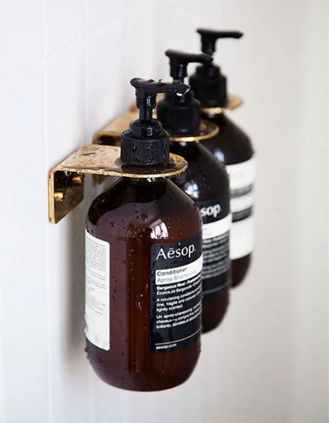 Toni Copenhagen sæbeholder single - Ægte messing Toni Copenhagen sæbeholder single - Ægte messing