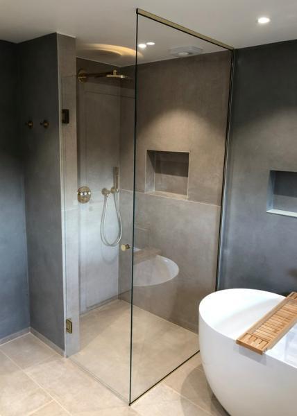 Bath bruseniche m/fast v&aelig;g - Klar glas - Krom