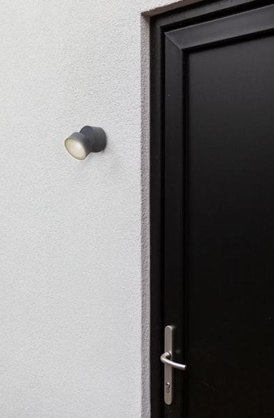 Lutec Architectural Trumpet udend&oslash;rslampe til v&aelig;g - Mini