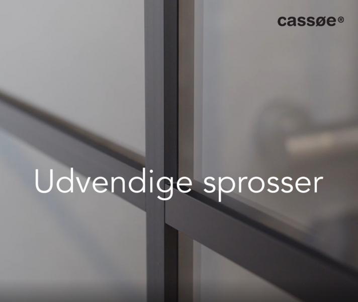 Cass&oslash;e New York firkantet niche m/sprosser - 78x78 cm