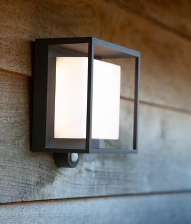 Lutec Curtis Solar udend&oslash;rs v&aelig;glampe m/solceller og sensor - Gr&aring;