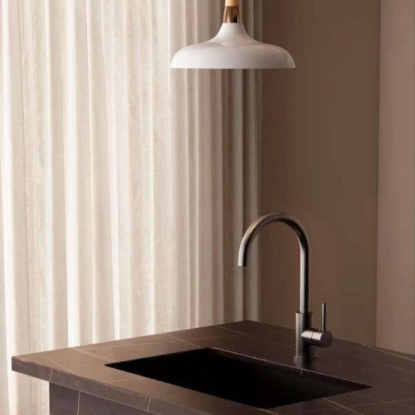 Lavabo Kubus 140 RS Round køkkenarmatur - Gunmetal Lavabo Kubus 140 RS Round køkkenarmatur - Gunmetal